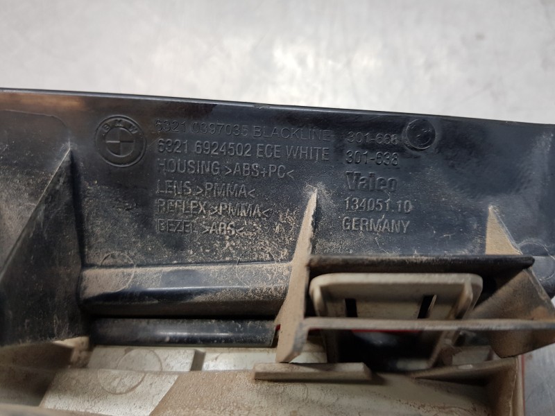 Recambio de piloto trasero derecho para bmw serie 1 berlina (e81/e87) 116i referencia OEM IAM 63210397035 63216924502 