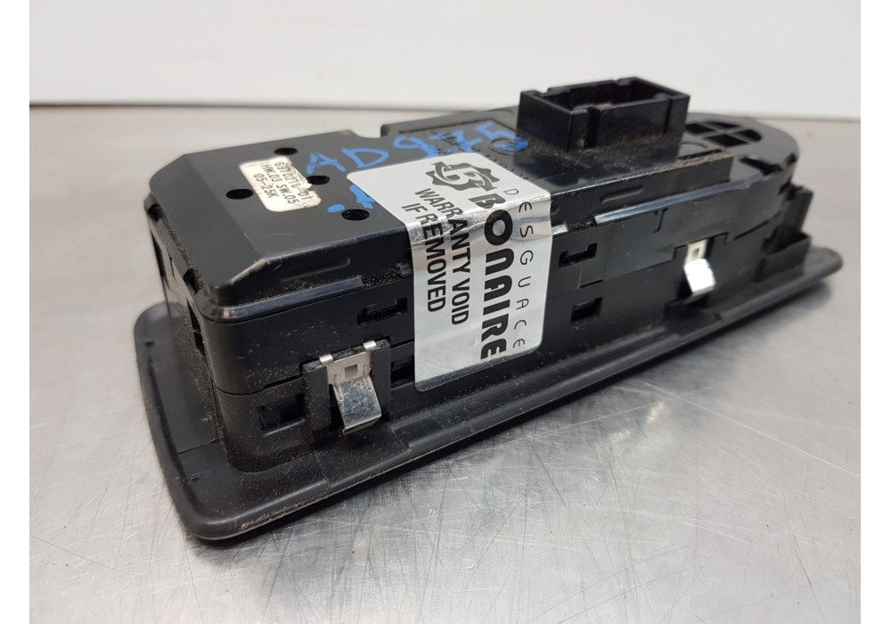 Recambio de mando elevalunas delantero izquierdo para bmw serie 1 berlina (e81/e87) 116i referencia OEM IAM 61319217235 6970216  Recambio de mando elevalunas delantero izquierdo para bmw serie 1 berlina (e81/e87) 116i referencia OEM IAM 61319217235 6970216