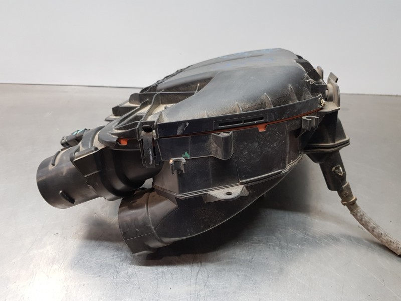 Recambio de filtro aire para peugeot 208 acces referencia OEM IAM 9673061080   Recambio de filtro aire para peugeot 208 acces referencia OEM IAM 9673061080