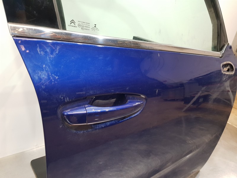 Recambio de puerta delantera derecha para citroen c4 picasso puretech referencia OEM IAM 9801572480  