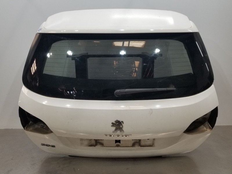Recambio de porton trasero para peugeot 308 sw allure referencia OEM IAM 1611637180  
