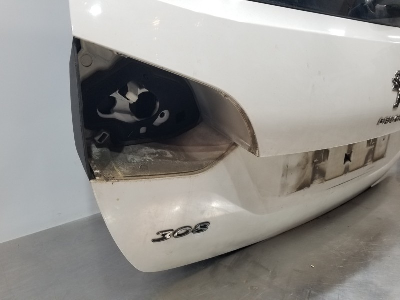Recambio de porton trasero para peugeot 308 sw allure referencia OEM IAM 1611637180  