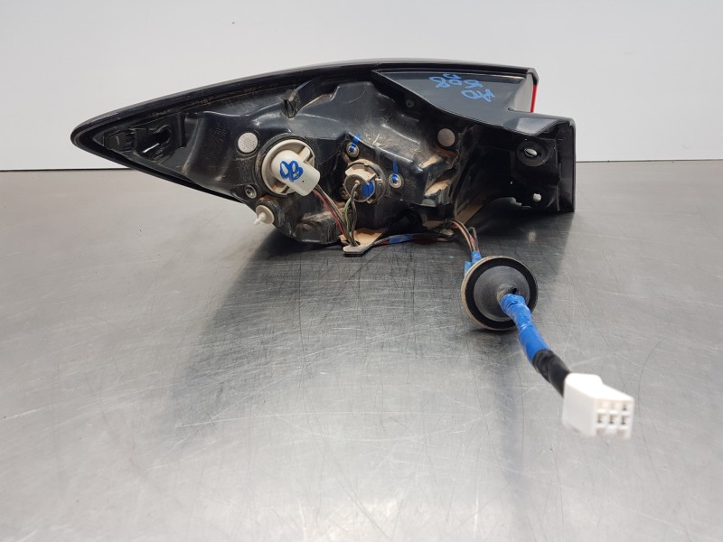 Recambio de piloto trasero derecho para mazda cx-3 (2019 - 2022) sky activ referencia OEM IAM DM4N51160A DM4N51160  Recambio de piloto trasero derecho para mazda cx-3 (2019 - 2022) sky activ referencia OEM IAM DM4N51160A DM4N51160