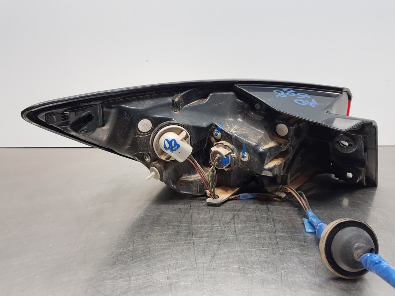 Recambio de piloto trasero derecho para mazda cx-3 (2019 - 2022) sky activ referencia OEM IAM DM4N51160A DM4N51160  Recambio de piloto trasero derecho para mazda cx-3 (2019 - 2022) sky activ referencia OEM IAM DM4N51160A DM4N51160