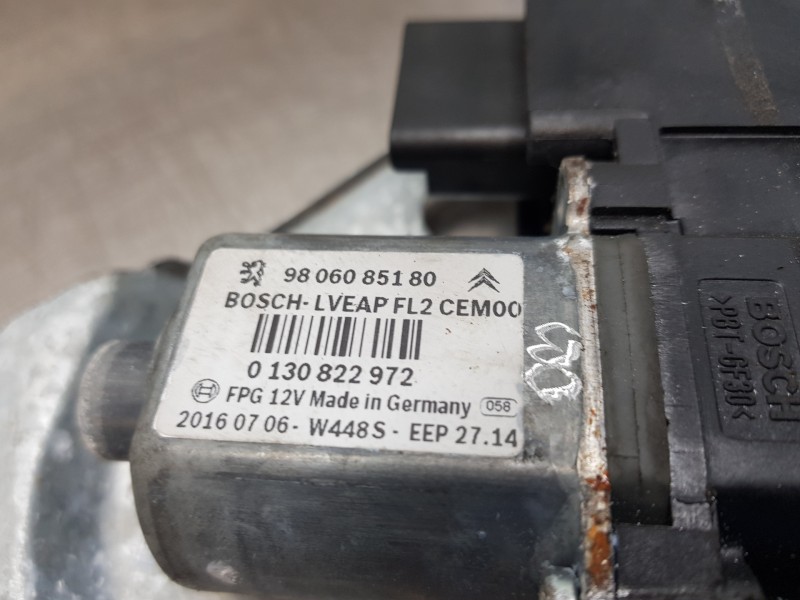 Recambio de elevalunas delantero derecho para peugeot 508 sw gt line referencia OEM IAM 9806086880 9806085180 