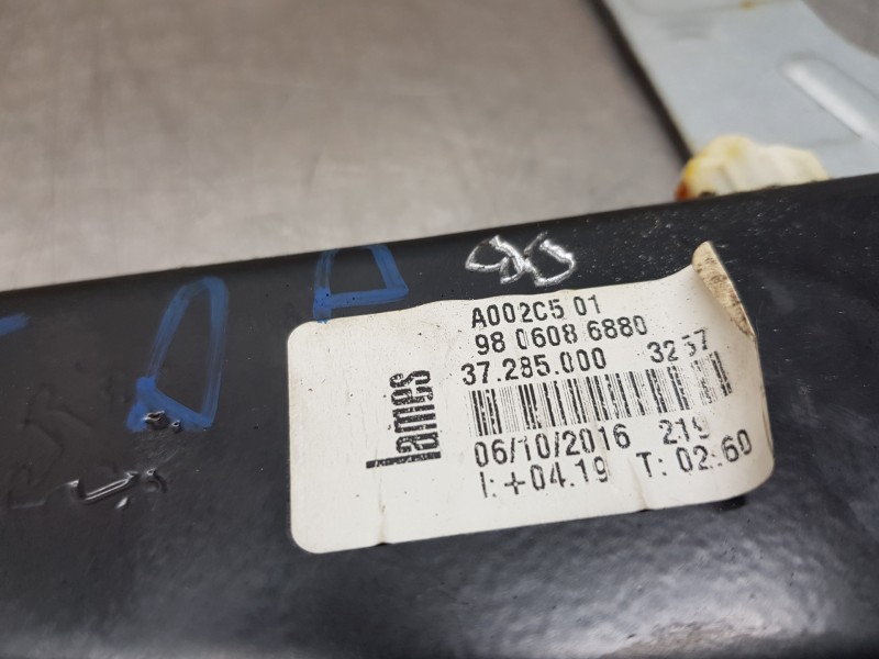 Recambio de elevalunas delantero derecho para peugeot 508 sw gt line referencia OEM IAM 9806086880 9806085180 