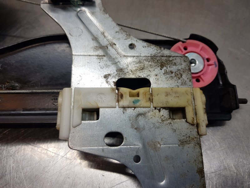 Recambio de elevalunas delantero izquierdo para peugeot 508 sw gt line referencia OEM IAM 9806086980 9806085280 