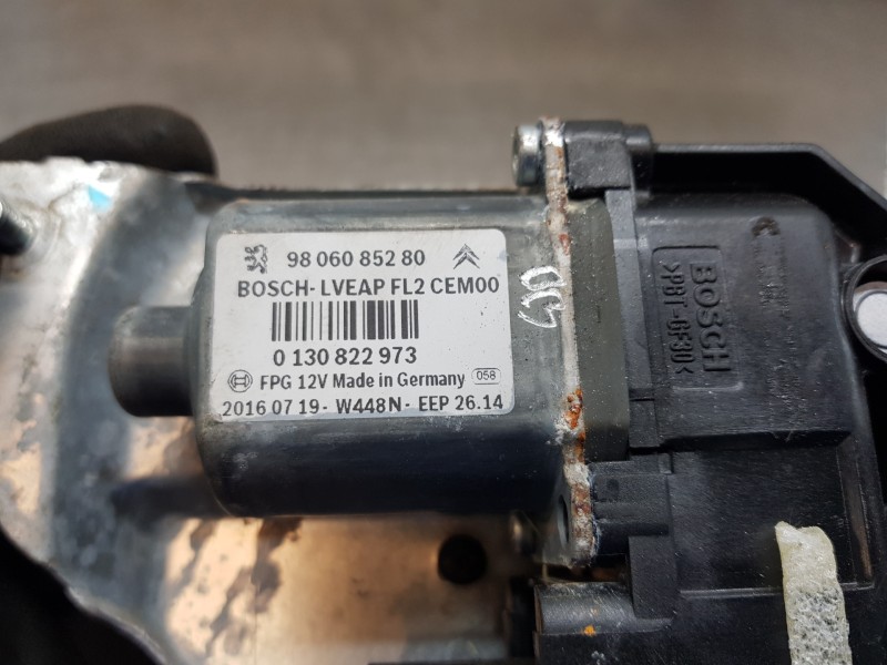 Recambio de elevalunas delantero izquierdo para peugeot 508 sw gt line referencia OEM IAM 9806086980 9806085280 