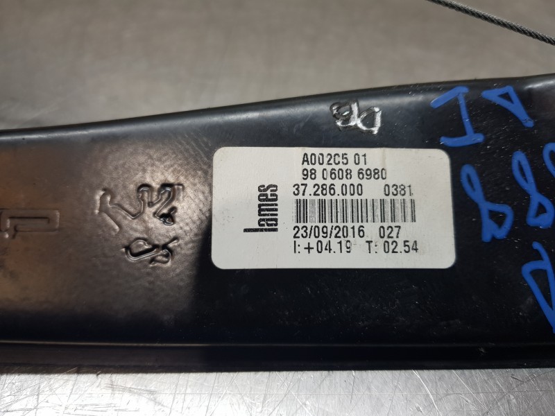 Recambio de elevalunas delantero izquierdo para peugeot 508 sw gt line referencia OEM IAM 9806086980 9806085280 