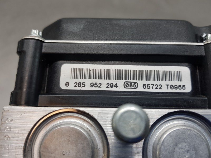 Recambio de abs para peugeot 508 sw gt line referencia OEM IAM 9677031780 0265252809 0265952294