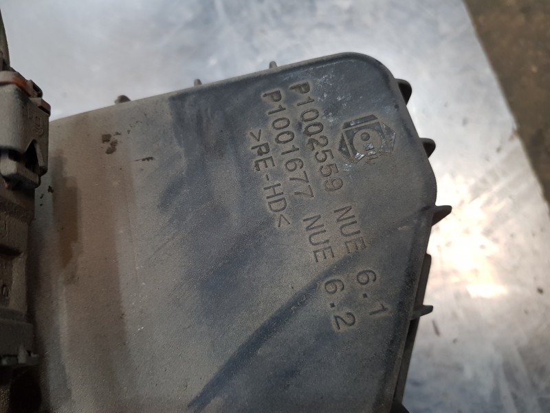 Recambio de deposito aditivo adblue fap ( deposito grande ) para peugeot 308 sw allure referencia OEM IAM 1682619580 9815111480 