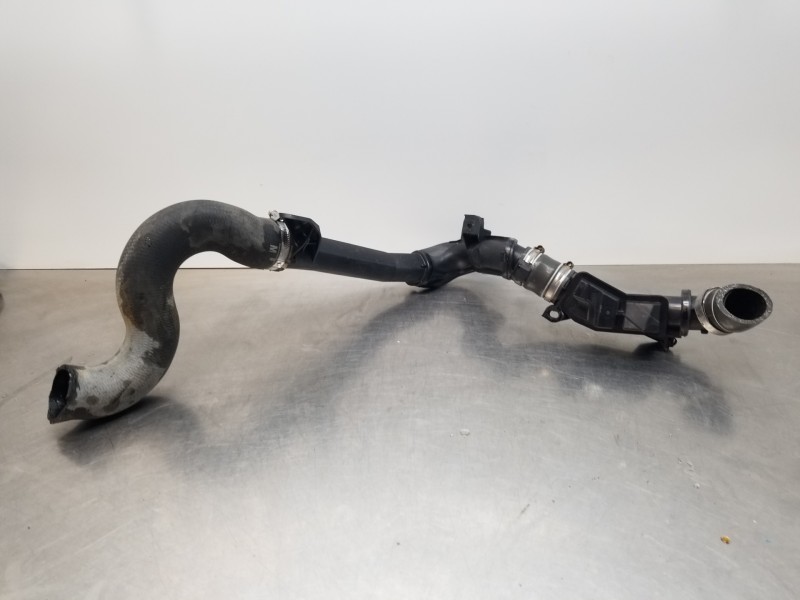 Recambio de tubo presion turbocompresor para peugeot 508 sw gt line referencia OEM IAM 9675758280  