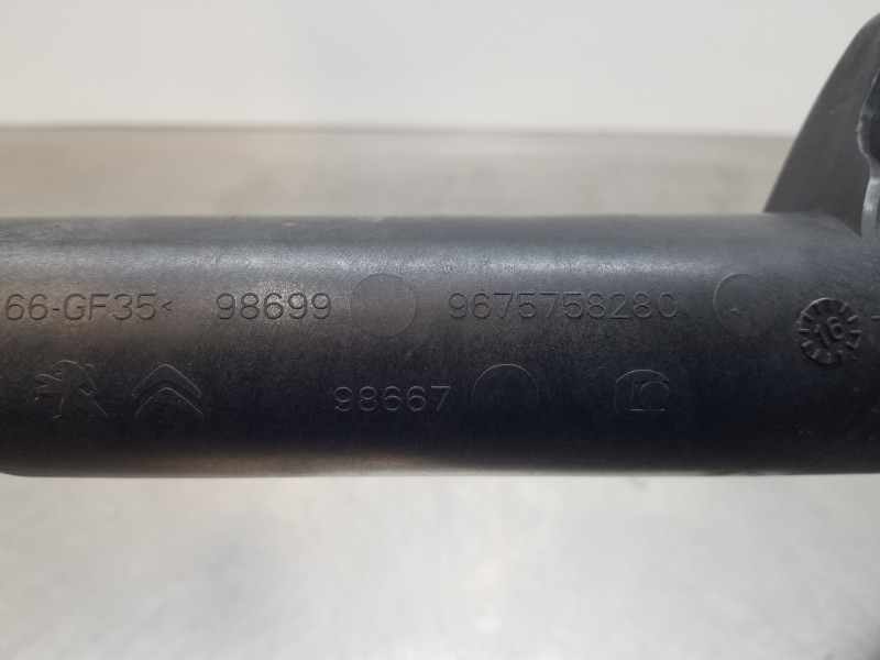 Recambio de tubo presion turbocompresor para peugeot 508 sw gt line referencia OEM IAM 9675758280  