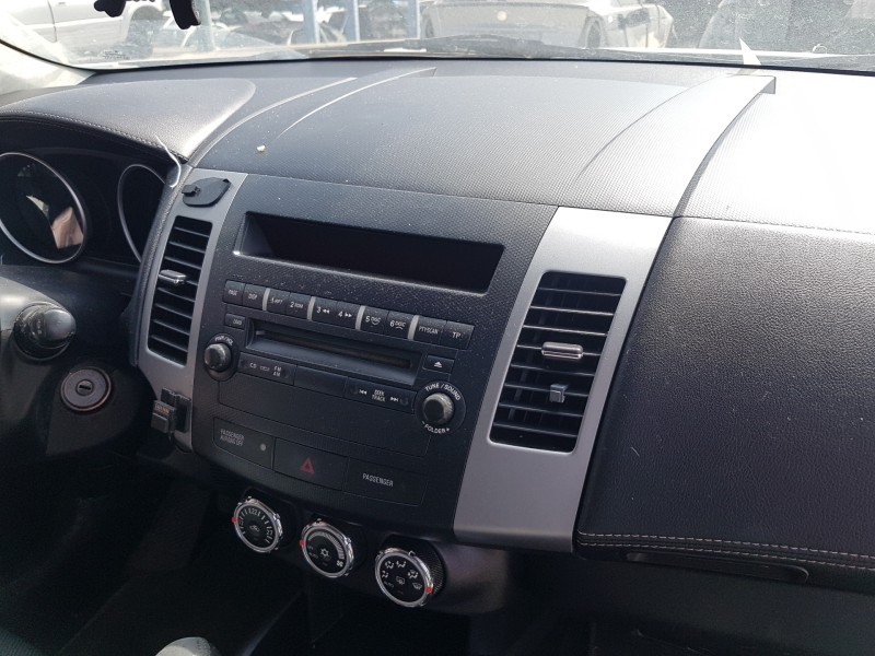 mitsubishi outlander (cw0) del año 2010