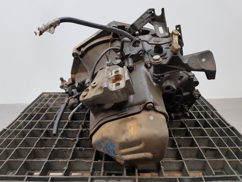 Recambio de caja cambios para citroen c3 pluriel exclusive referencia OEM IAM 20CQ19  