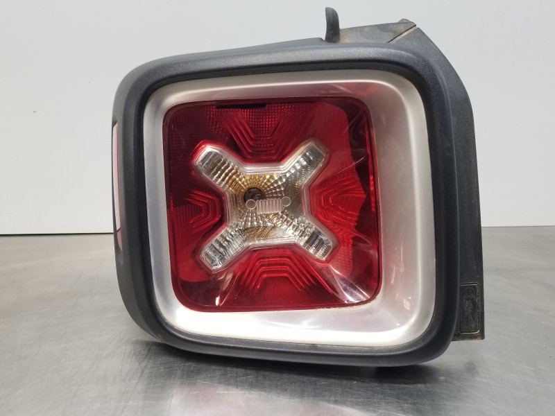 Recambio de piloto trasero izquierdo para jeep renegade suv referencia OEM IAM 51964234 51964234SX  Recambio de piloto trasero izquierdo para jeep renegade suv referencia OEM IAM 51964234 51964234SX