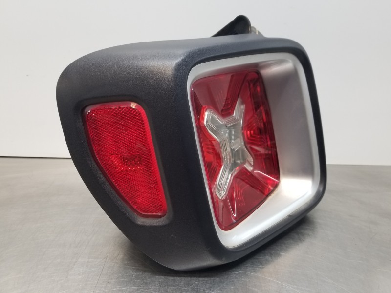 Recambio de piloto trasero izquierdo para jeep renegade suv referencia OEM IAM 51964234 51964234SX 