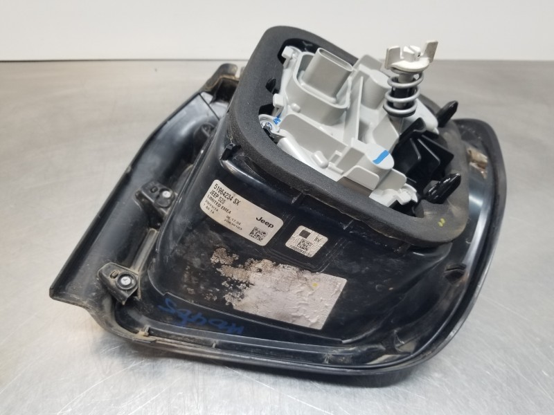 Recambio de piloto trasero izquierdo para jeep renegade suv referencia OEM IAM 51964234 51964234SX 