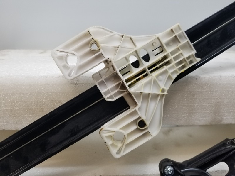 Recambio de elevalunas trasero izquierdo para audi a4 (b9) quattro referencia OEM IAM 8W0839461 8W0959811 