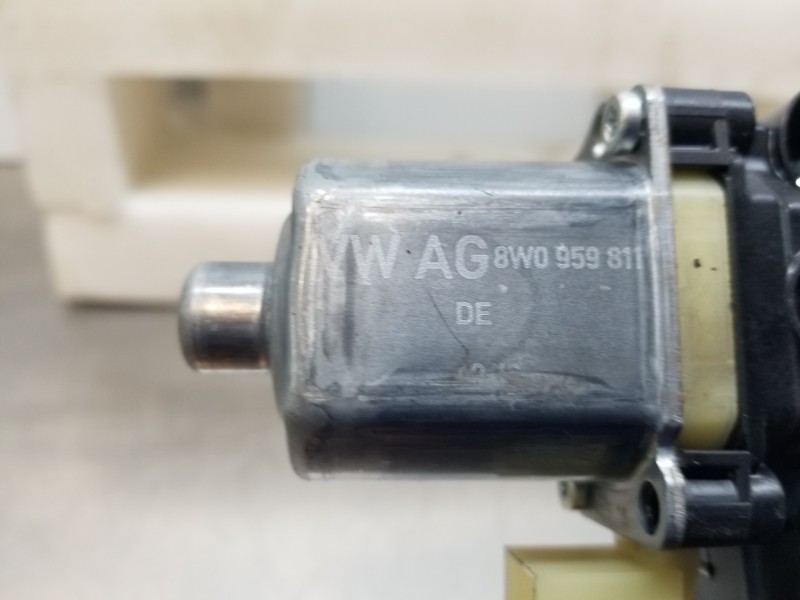 Recambio de elevalunas trasero izquierdo para audi a4 (b9) quattro referencia OEM IAM 8W0839461 8W0959811 