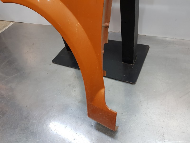 Recambio de aleta delantera izquierda para citroen c3 pluriel exclusive referencia OEM IAM 7840N2  