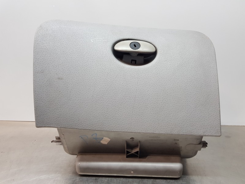 Recambio de guantera para citroen c3 pluriel exclusive referencia OEM IAM 8214WC 9638006677  Recambio de guantera para citroen c3 pluriel exclusive referencia OEM IAM 8214WC 9638006677