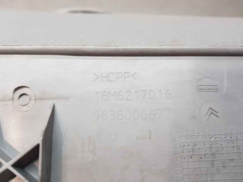 Recambio de guantera para citroen c3 pluriel exclusive referencia OEM IAM 8214WC 9638006677  Recambio de guantera para citroen c3 pluriel exclusive referencia OEM IAM 8214WC 9638006677