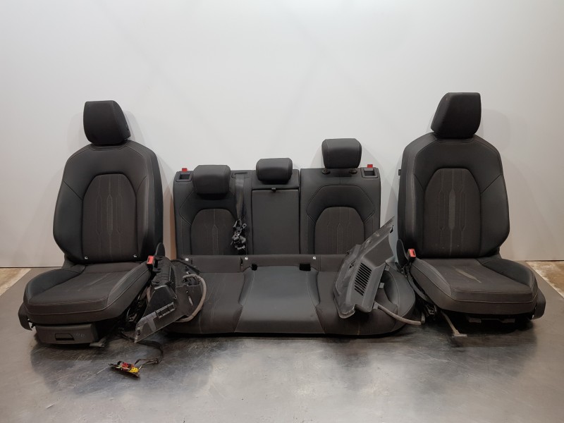 Recambio de juego asientos completo para cupra formentor suv referencia OEM IAM   