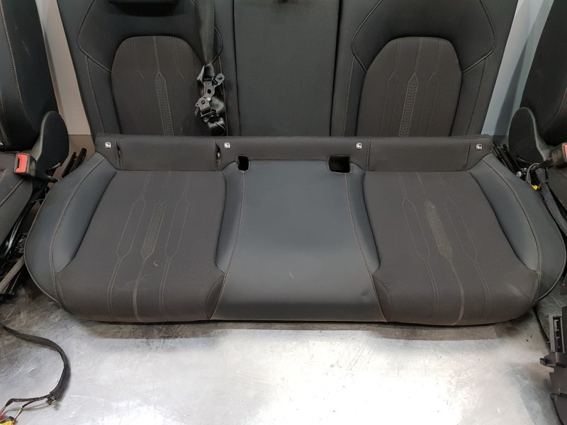 Recambio de juego asientos completo para cupra formentor suv referencia OEM IAM   
