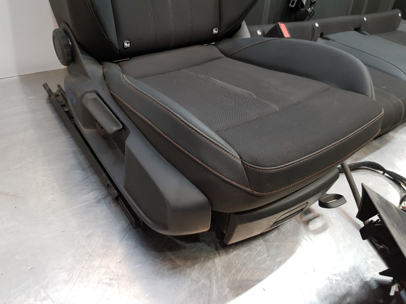 Recambio de juego asientos completo para cupra formentor suv referencia OEM IAM   