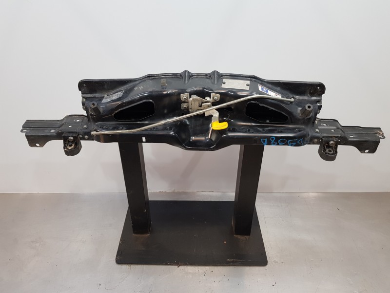 Recambio de travesaño superior para peugeot boxer combi bus referencia OEM IAM 1675069780 1612247080 