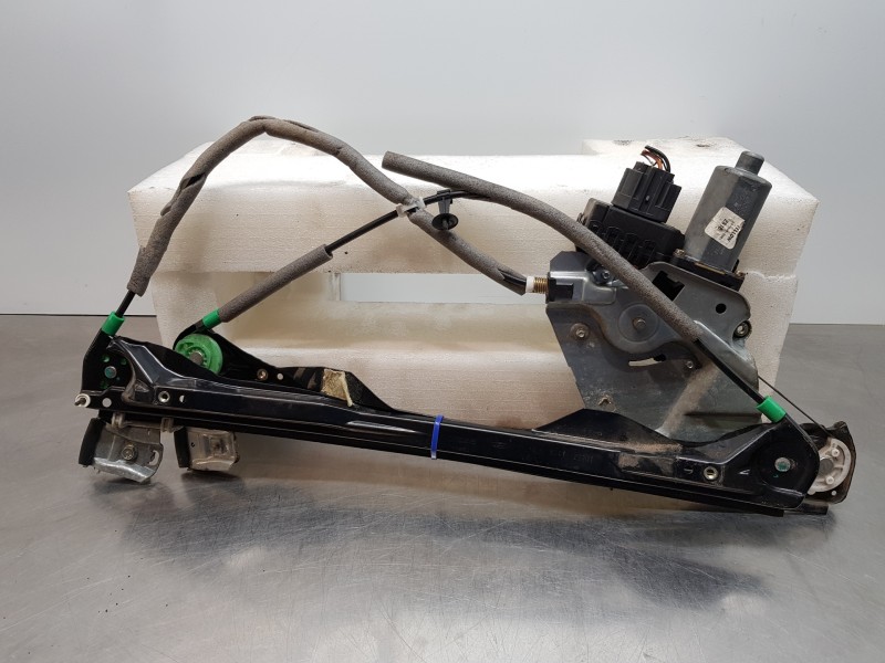 Recambio de elevalunas delantero izquierdo para ford focus berlina (cak) ghia referencia OEM IAM 1331617 2M51A23201CD  Recambio de elevalunas delantero izquierdo para ford focus berlina (cak) ghia referencia OEM IAM 1331617 2M51A23201CD