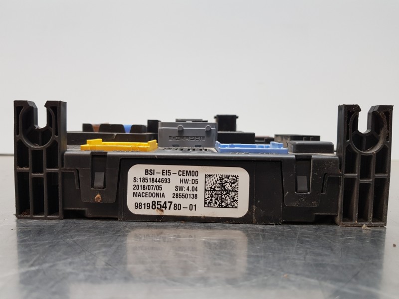 Recambio de caja reles / fusibles para opel grandland x excellence referencia OEM IAM 9819854780 BSIEI5 