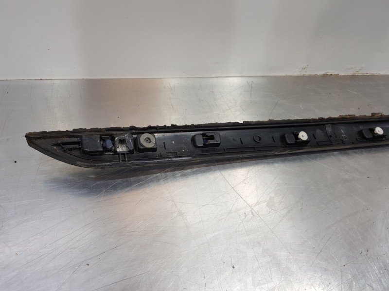 Recambio de moldura para citroen c4 picasso puretech referencia OEM IAM 1609345680 9676785080 