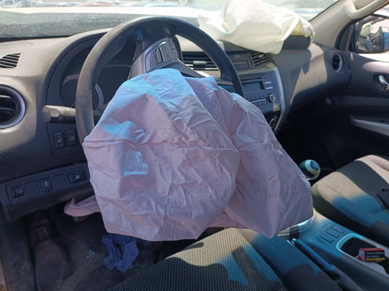 nissan navara pick-up (np300) del año 2016