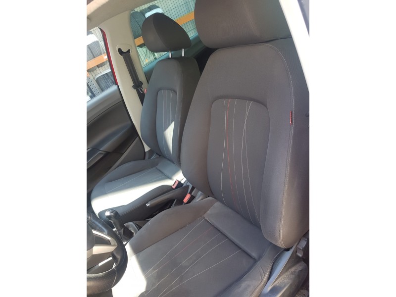 seat ibiza (6j5) del año 2011