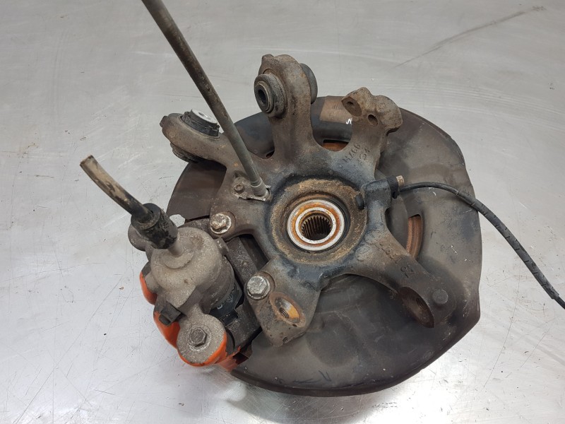 Recambio de mangueta trasera izquierda para bmw serie 1 berlina (e81/e87) 116i referencia OEM IAM 33326774809  