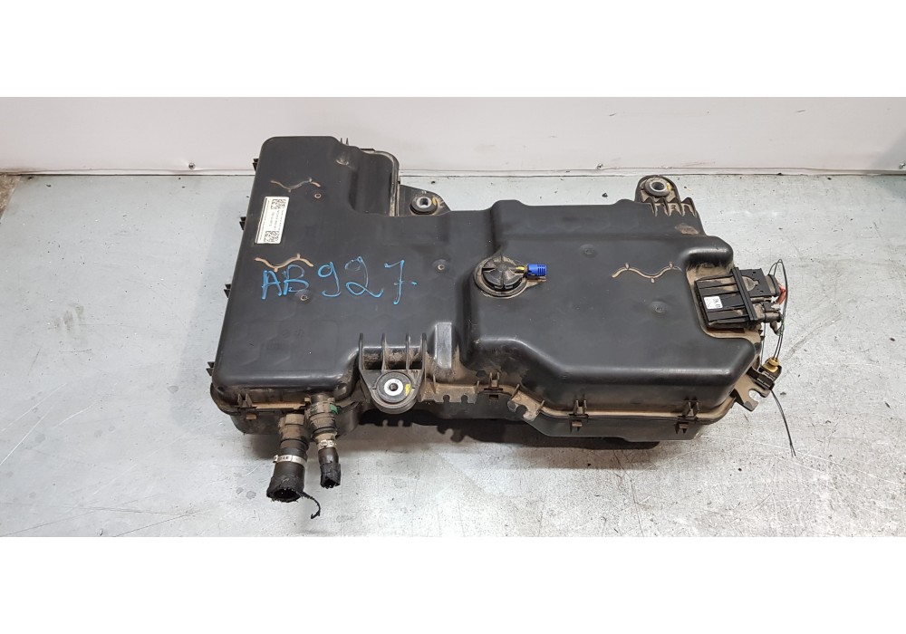 Recambio de deposito aditivo adblue fap ( deposito grande ) para volkswagen t6 transporter furgón referencia OEM IAM 7E0131877G 