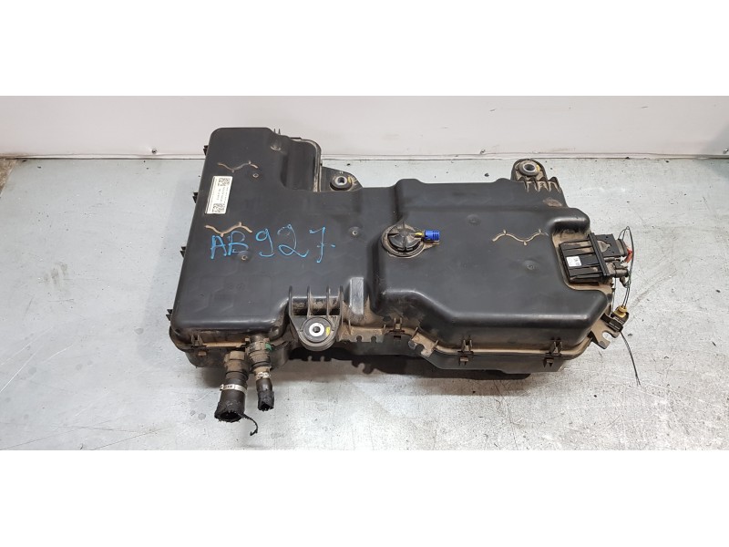 Recambio de deposito aditivo adblue fap ( deposito grande ) para volkswagen t6 transporter furgón referencia OEM IAM 7E0131877G 