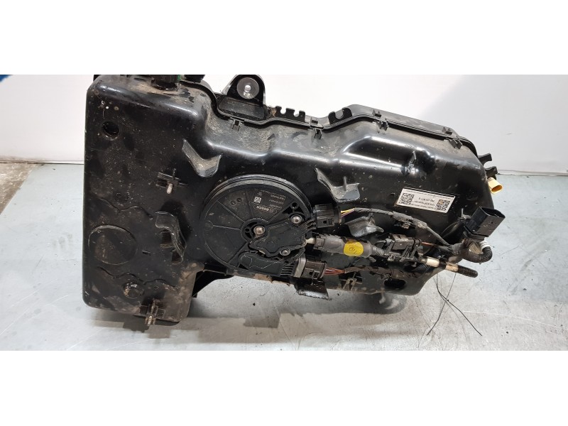 Recambio de deposito aditivo adblue fap ( deposito grande ) para volkswagen t6 transporter furgón referencia OEM IAM 7E0131877G 