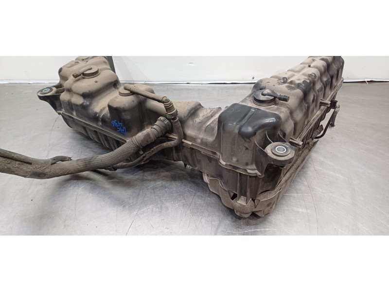 Recambio de deposito aditivo fap ( urea - adblue ) para dacia lodgy comfort referencia OEM IAM 172A24881R 237G00274R  Recambio de deposito aditivo fap ( urea - adblue ) para dacia lodgy comfort referencia OEM IAM 172A24881R 237G00274R