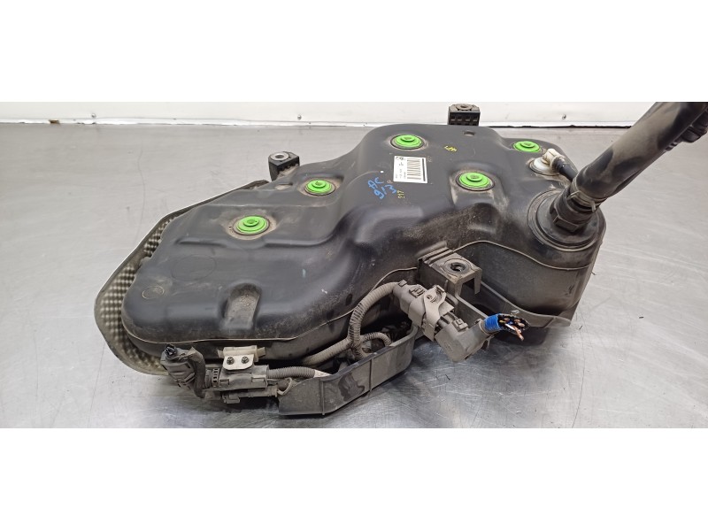 Recambio de deposito aditivo adblue fap ( deposito grande ) para kia ceed sportswagon tech referencia OEM IAM 31550G4950 31500G4