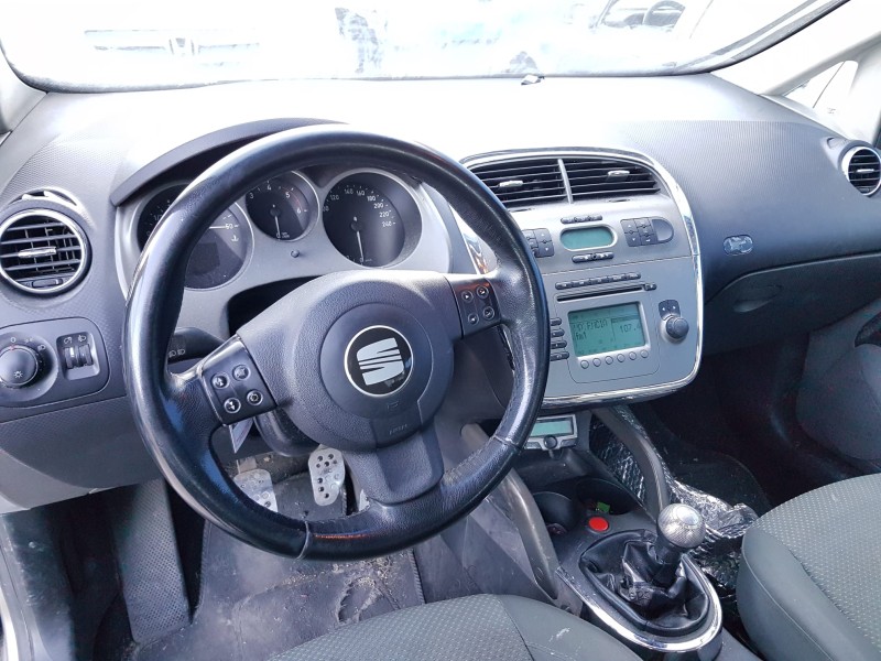 seat altea (5p1) del año 2004