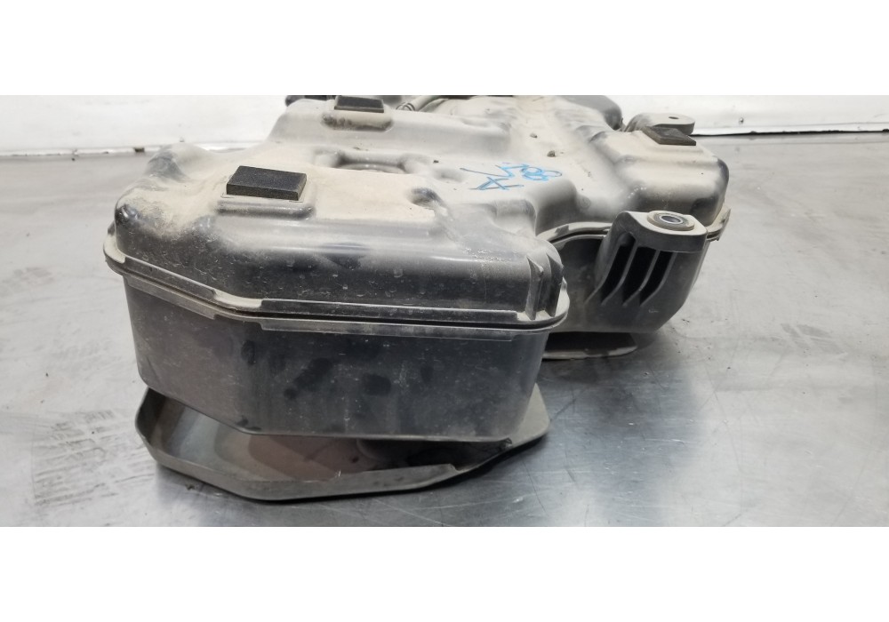 Recambio de deposito aditivo adblue fap ( deposito grande ) para bmw serie 1 lim. (f40) 116d referencia OEM IAM 16197935103  