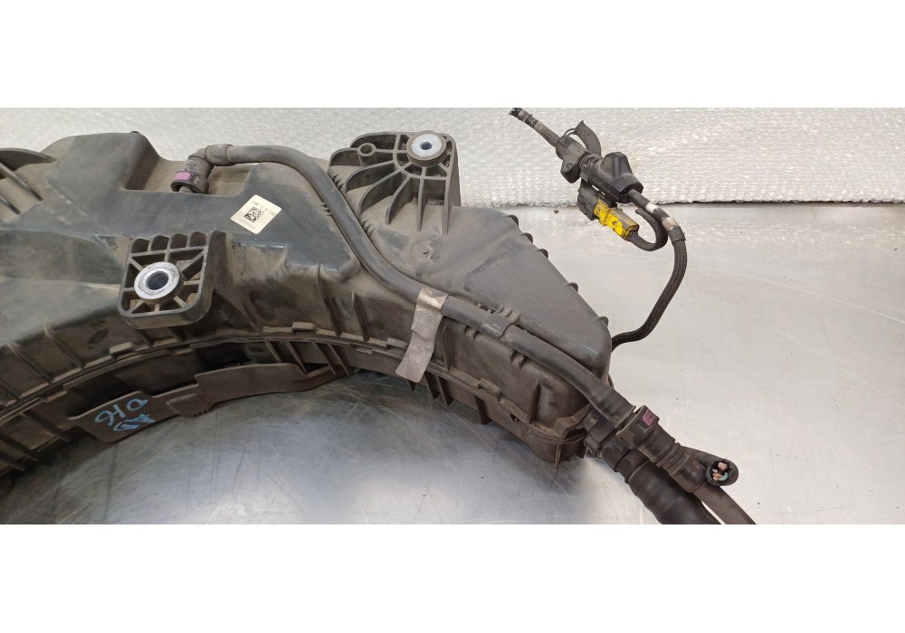 Recambio de deposito aditivo adblue fap ( deposito grande ) para renault scenic iv grand zen referencia OEM IAM 172A20026R 172A2
