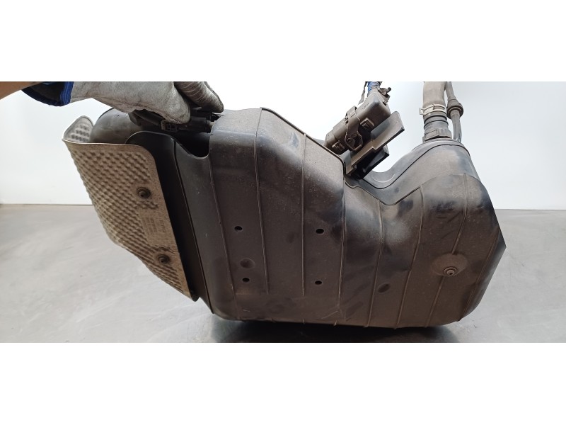 Recambio de deposito aditivo adblue fap ( deposito grande ) para kia ceed sportswagon tech referencia OEM IAM 31550G4950 31500G9
