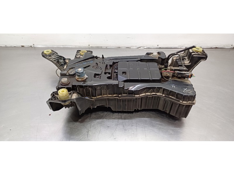 Recambio de deposito aditivo adblue fap ( deposito grande ) para peugeot 308 sw access referencia OEM IAM 9813676180   Recambio de deposito aditivo adblue fap ( deposito grande ) para peugeot 308 sw access referencia OEM IAM 9813676180