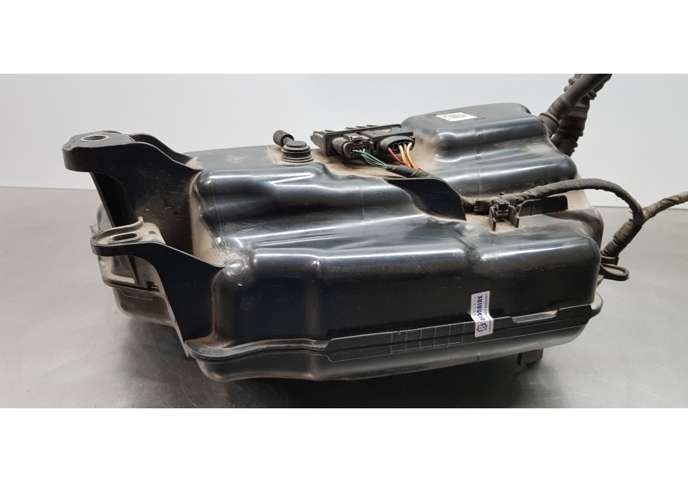 Recambio de deposito aditivo adblue fap ( deposito grande ) para seat leon sportstourer (kl8) xcellence referencia OEM IAM 5Q013