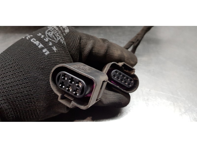 Recambio de deposito aditivo adblue fap ( deposito grande ) para seat leon sportstourer (kl8) xcellence referencia OEM IAM 5Q013