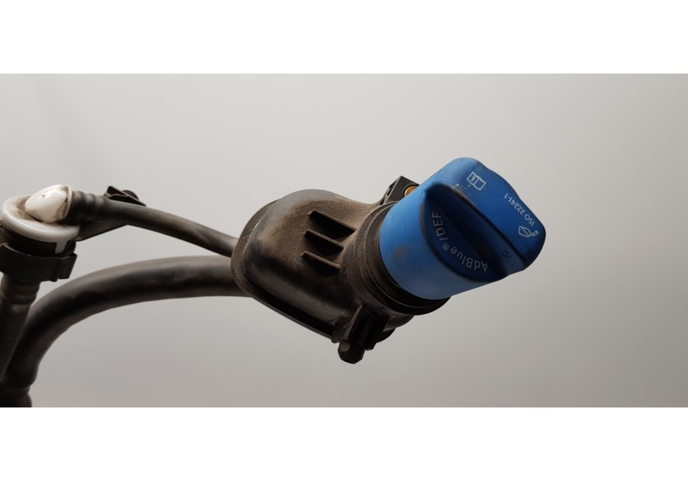 Recambio de deposito aditivo adblue fap ( deposito grande ) para seat leon sportstourer (kl8) xcellence referencia OEM IAM 5Q013